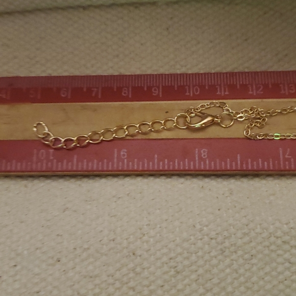 Style change chocker drop to a regular necklace - Picture 3 of 6